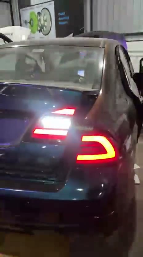 Video of the Civic's new taillights